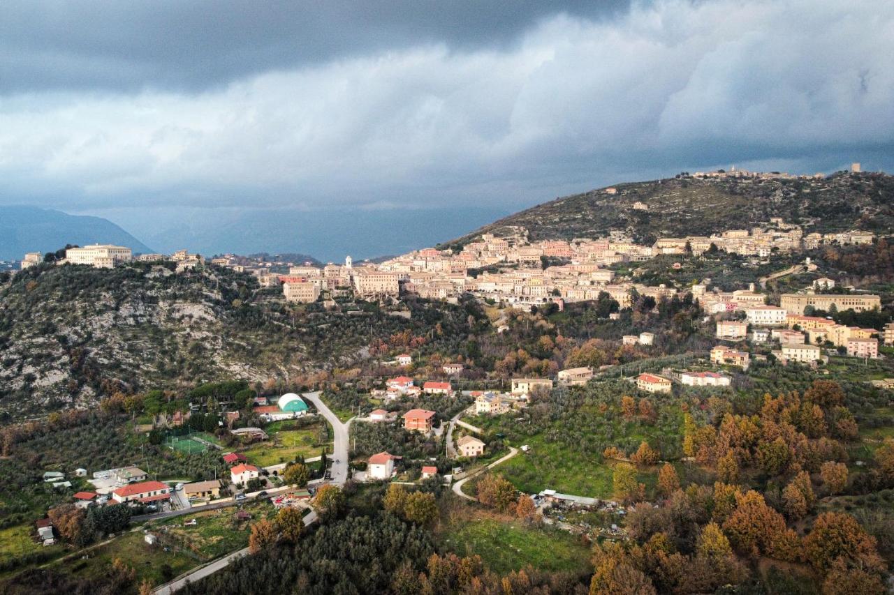 1870 Bed & Breakfast Arpino Buitenkant foto